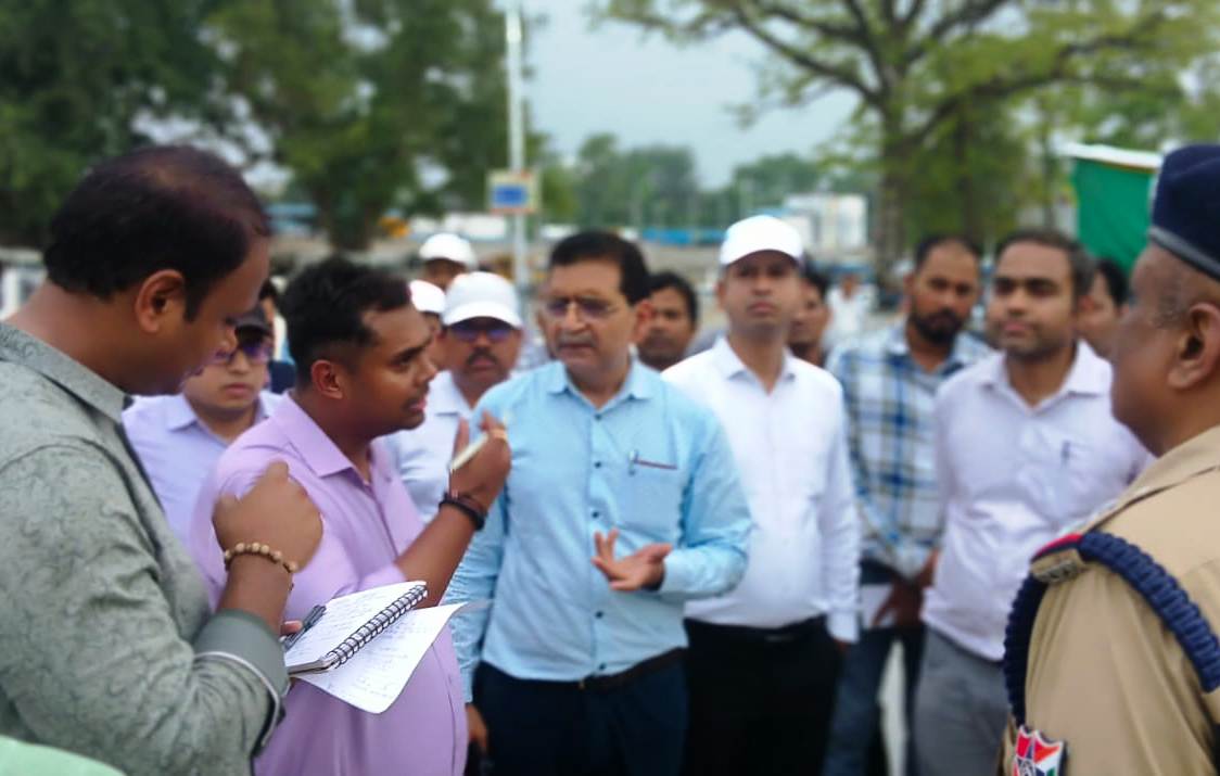 अमृत भारत स्टेशन योजना के कार्यों का अपर महाप्रबंधक ने किया निरीक्षण, गुणवत्ता और समयबद्धता पर दिया जोर